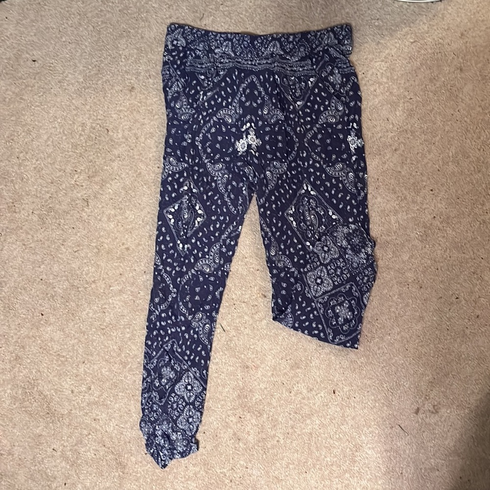 MUDD soft pants. 💙